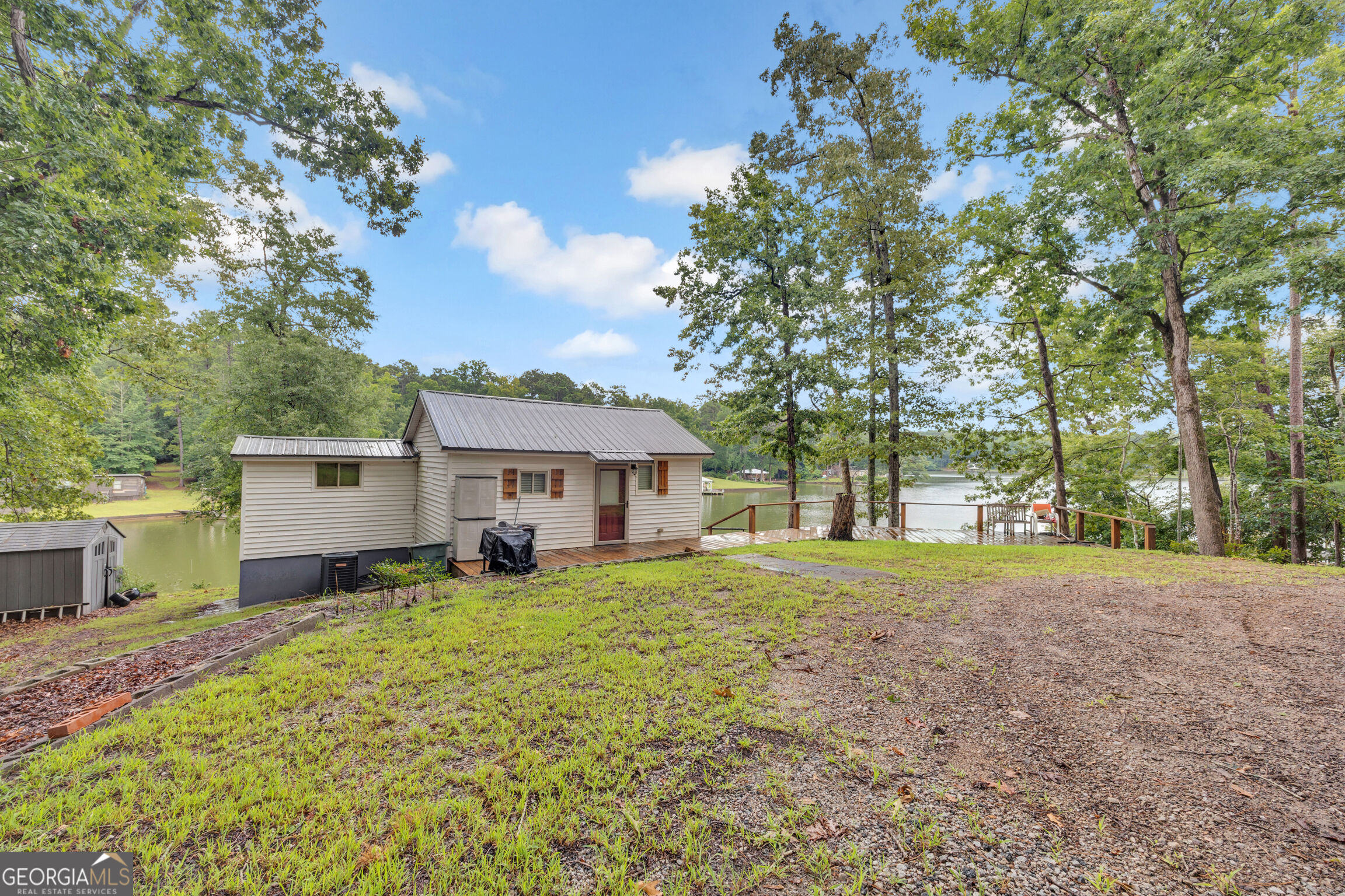1735 Campbell Road Property Photo 29