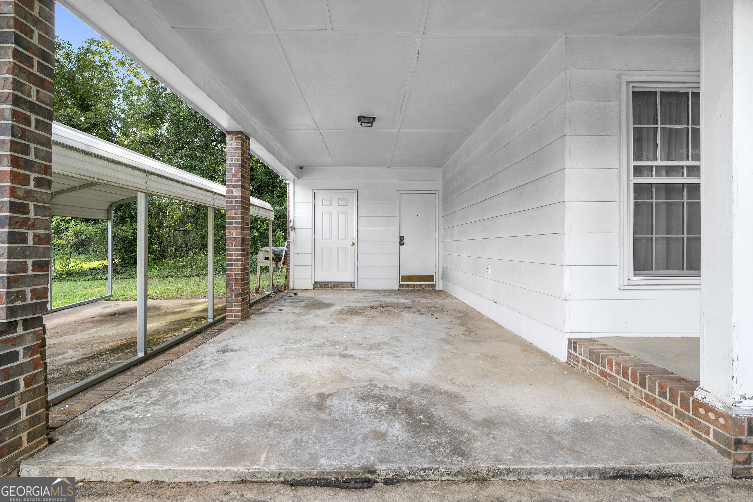 111 Irvin Street Property Photo 21