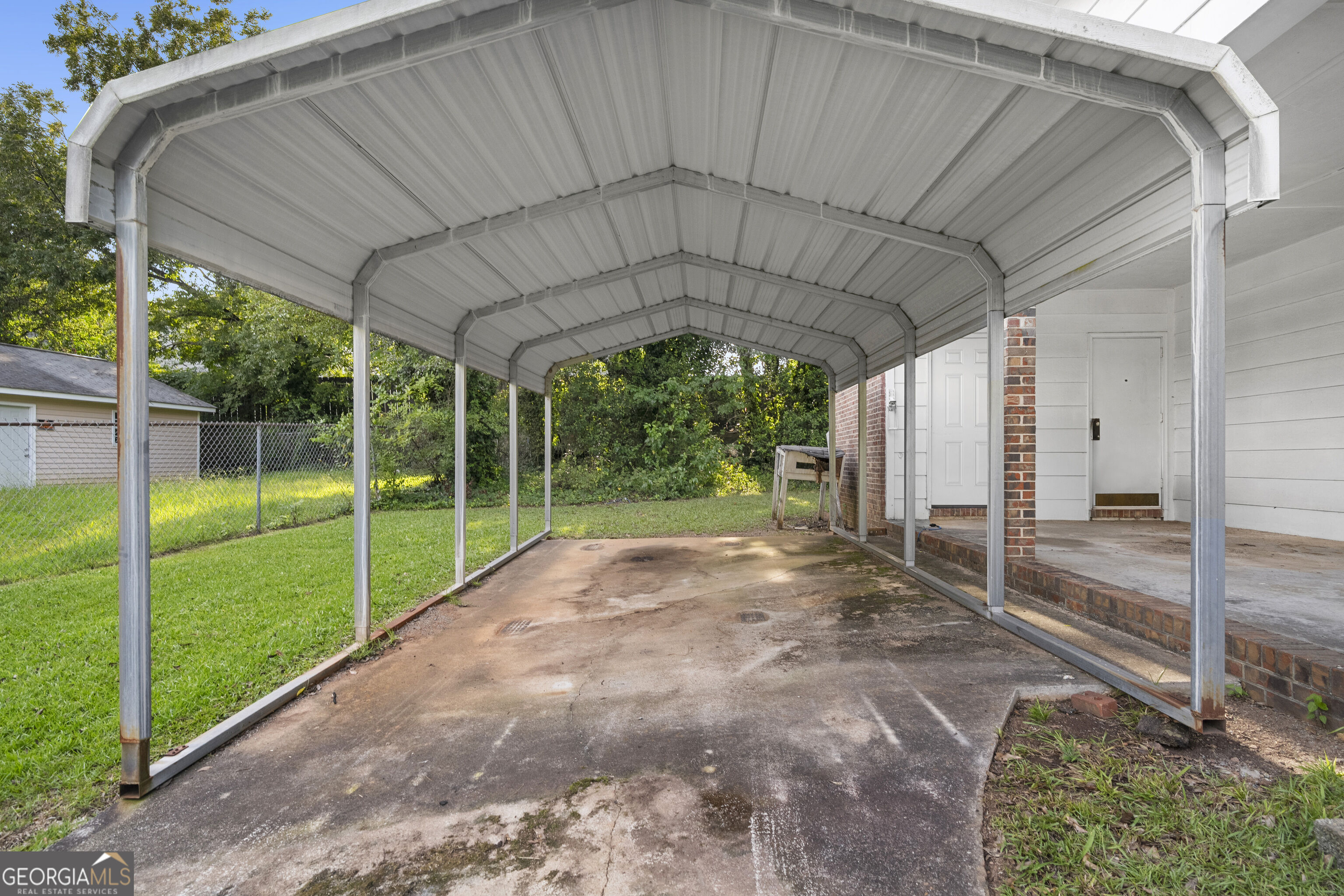 111 Irvin Street Property Photo 22