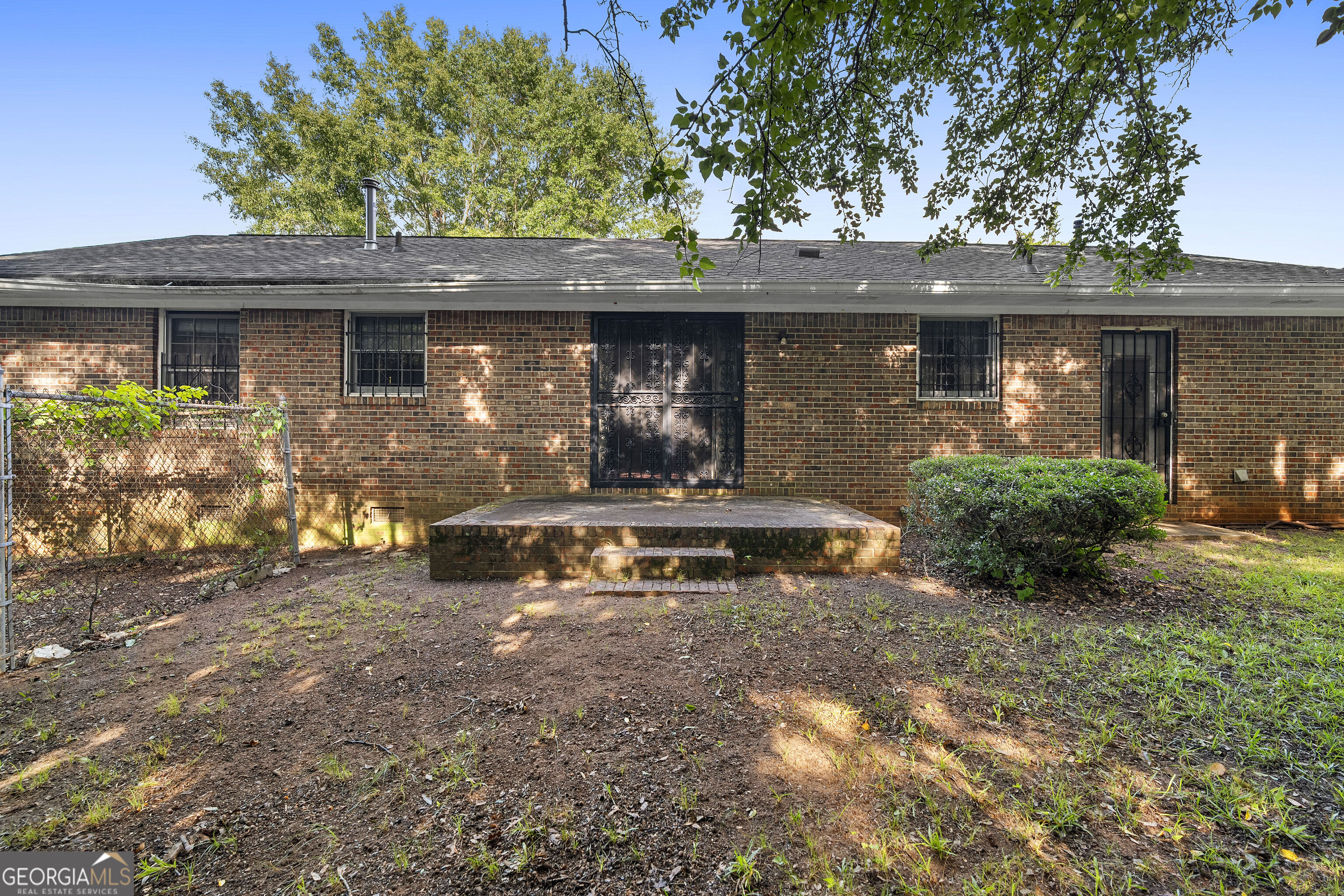 111 Irvin Street Property Photo 23