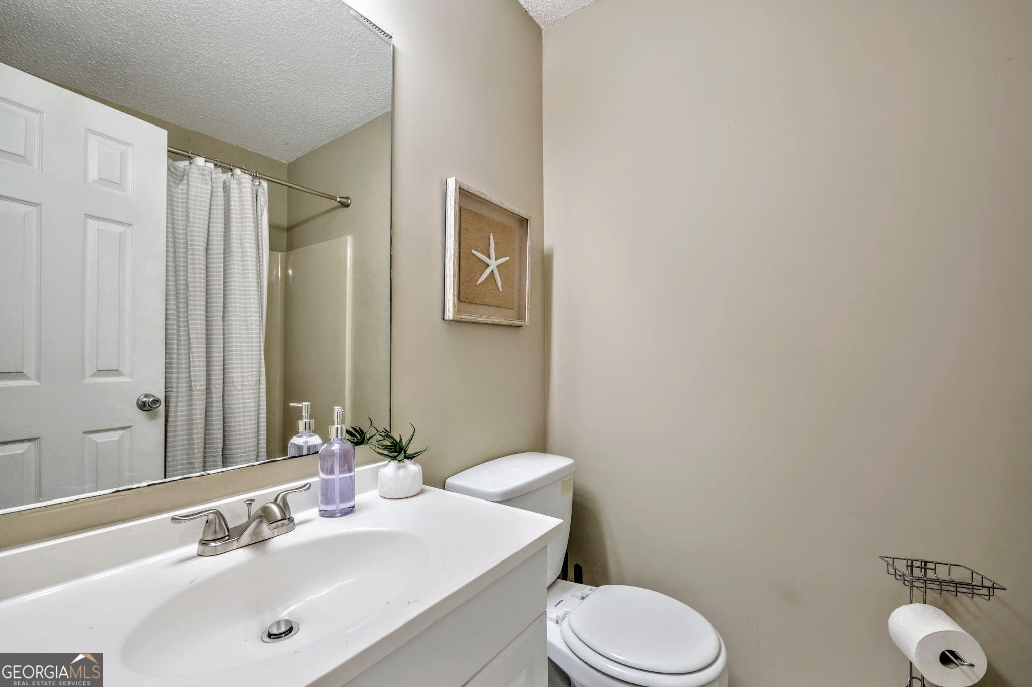 221 Remington Lane Property Photo 9