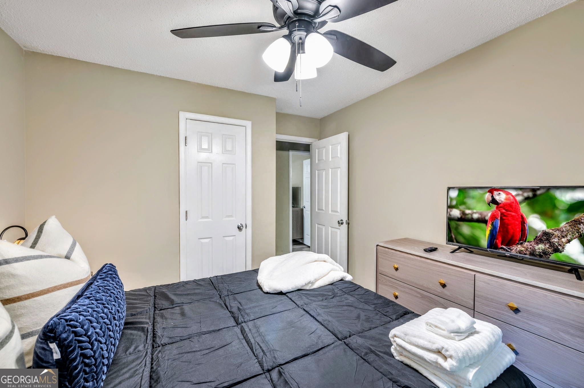 221 Remington Lane Property Photo 14