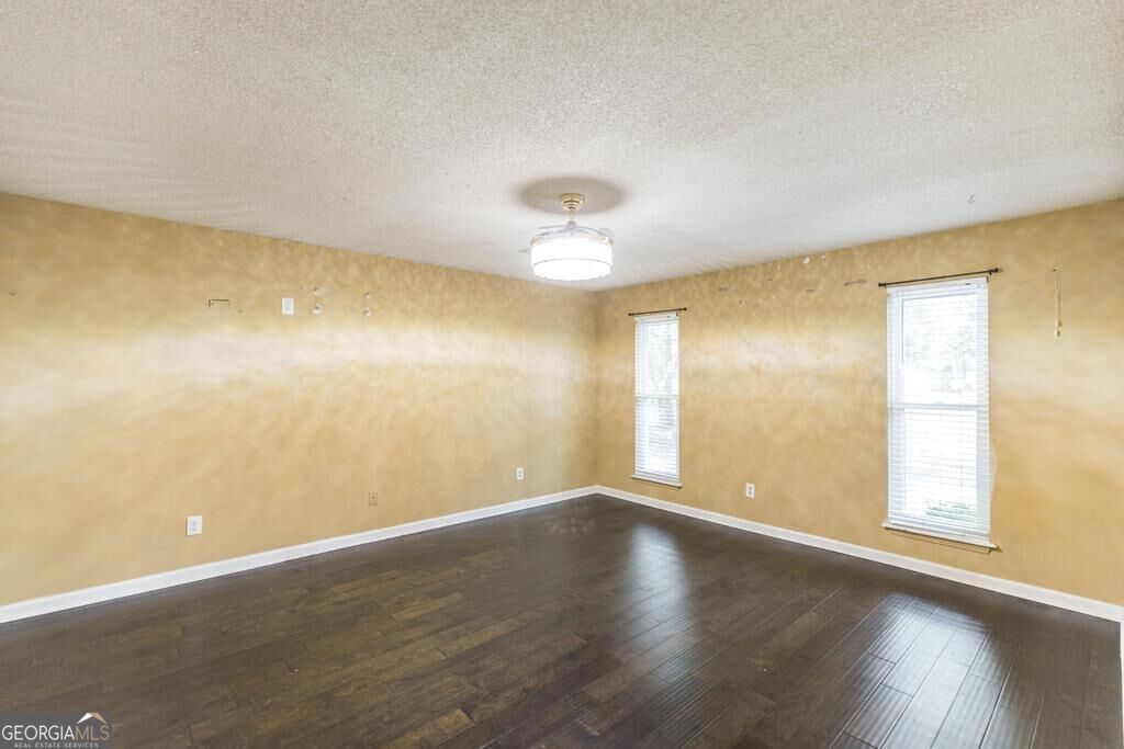 104 Turtle Dove Court Property Photo 12