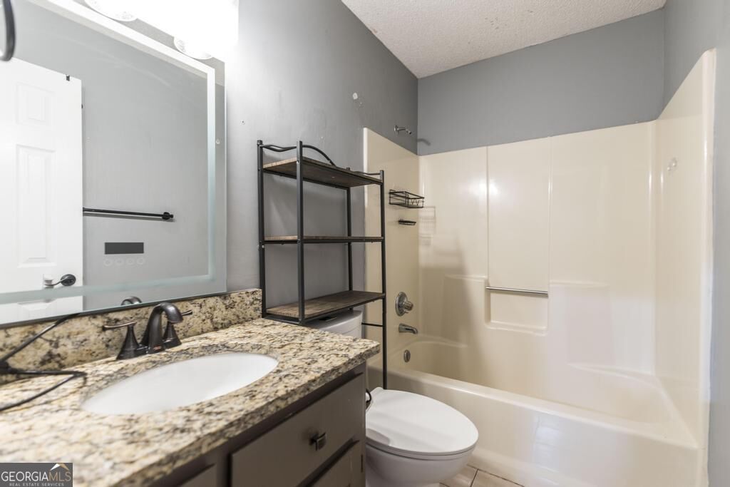 104 Turtle Dove Court Property Photo 19