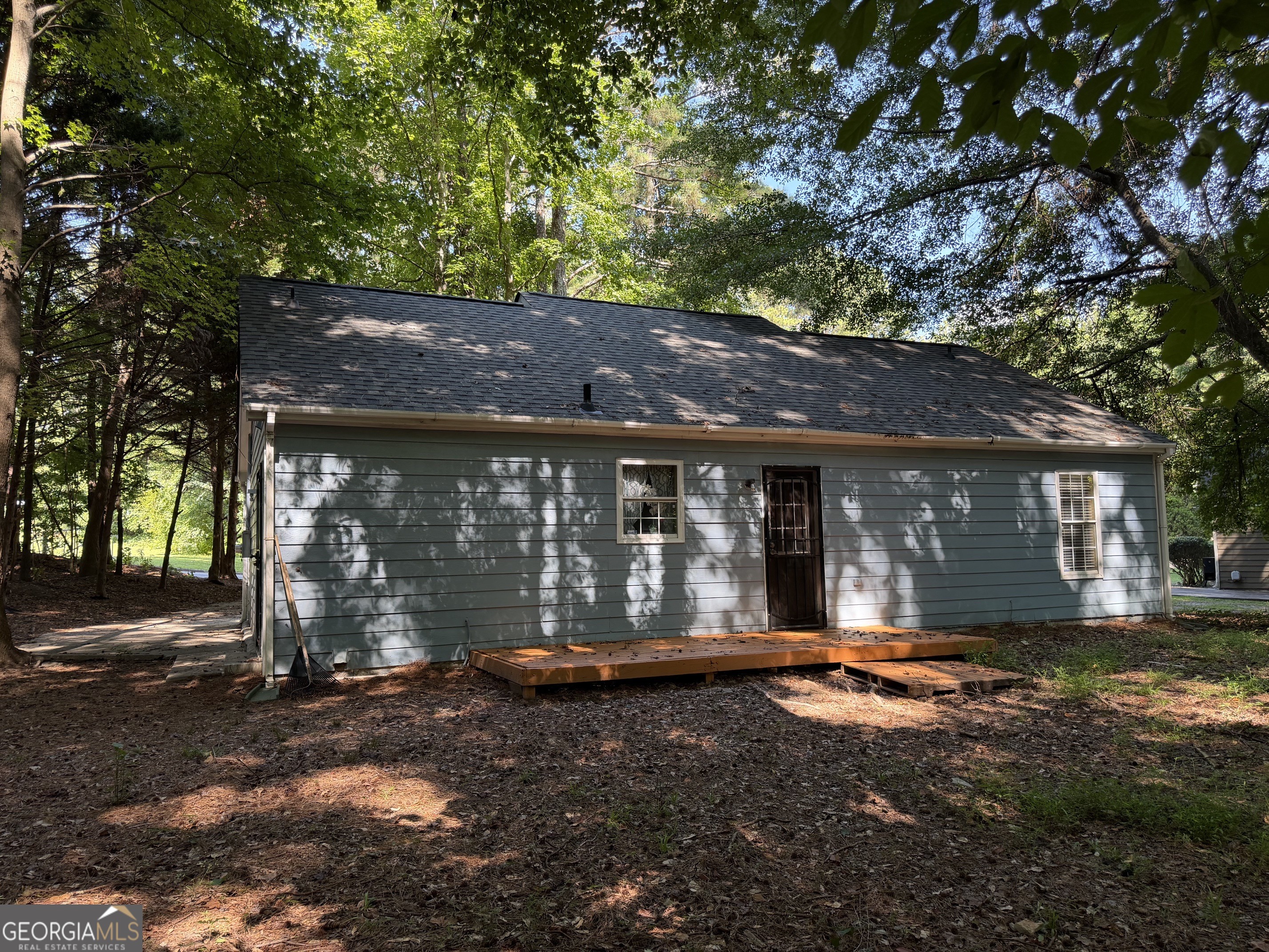 122 Oriole Drive Property Photo 1