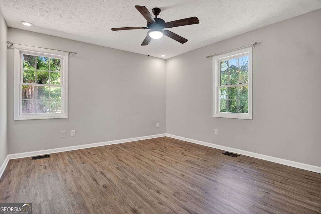108 Gordon Street Property Photo 28