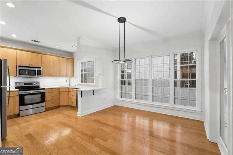 175 15th Street Ne # 409 Property Photo 5