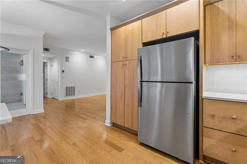 175 15th Street Ne # 409 Property Photo 8