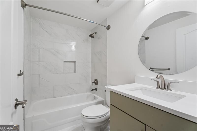 175 15th Street Ne # 409 Property Photo 18