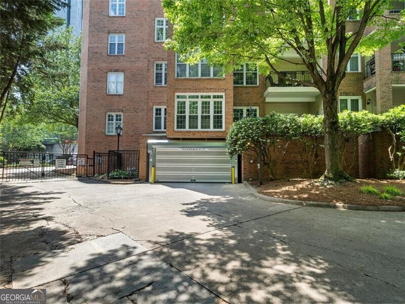 175 15th Street Ne # 409 Property Photo 34