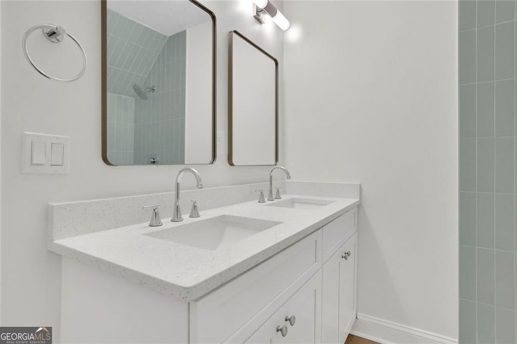 4491 Calumet Drive Nw Property Photo 26