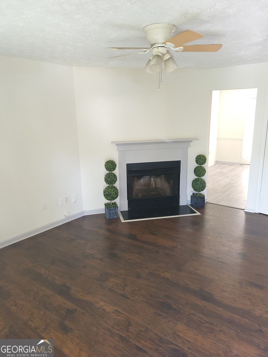 1685 Hunting Creek Drive Property Photo 7