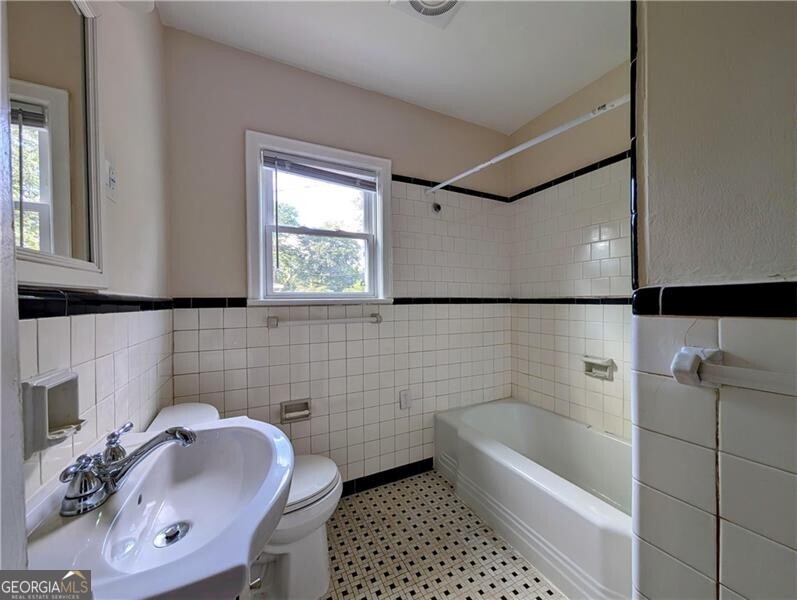 1761 John Calvin Avenue # 4 Property Photo 13