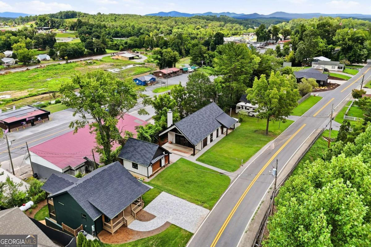 318 E Second Street Property Photo 45
