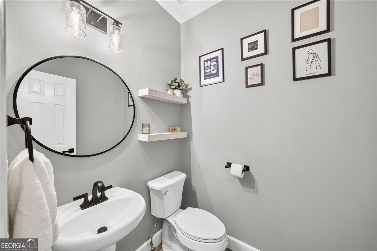 4977 Berkeley Oak Drive Property Photo 14