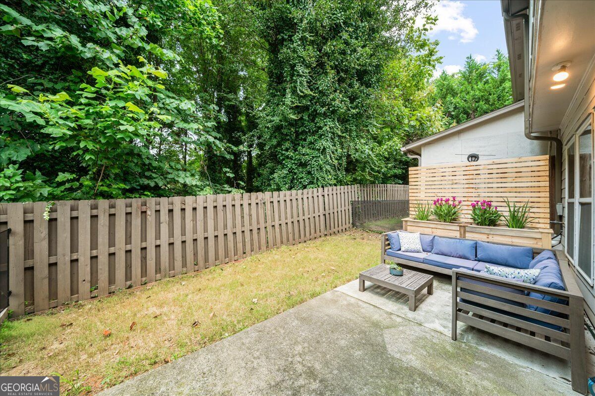 4977 Berkeley Oak Drive Property Photo 26