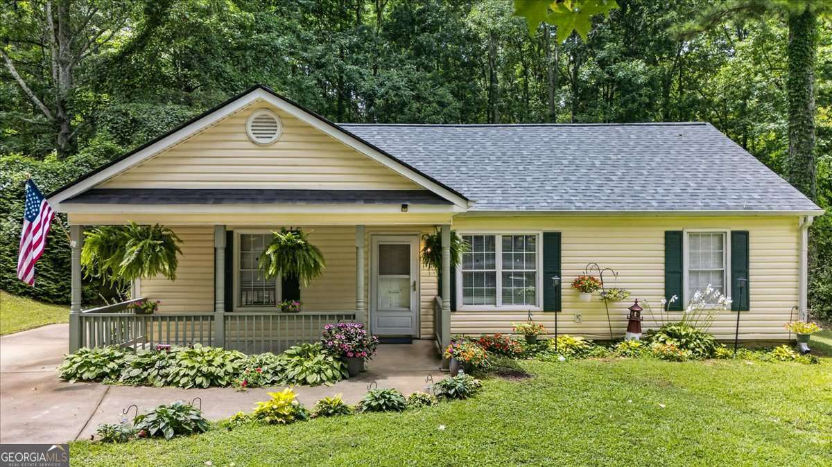 129 Whispering Pine Lane Ne Property Photo 3