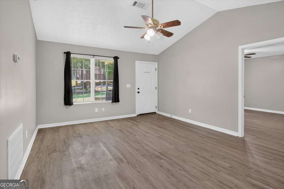 129 Whispering Pine Lane Ne Property Photo 12