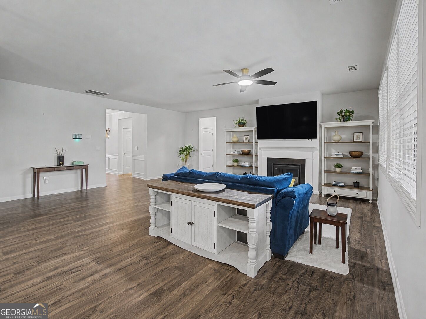 7442 Jennadee Drive Property Photo 11