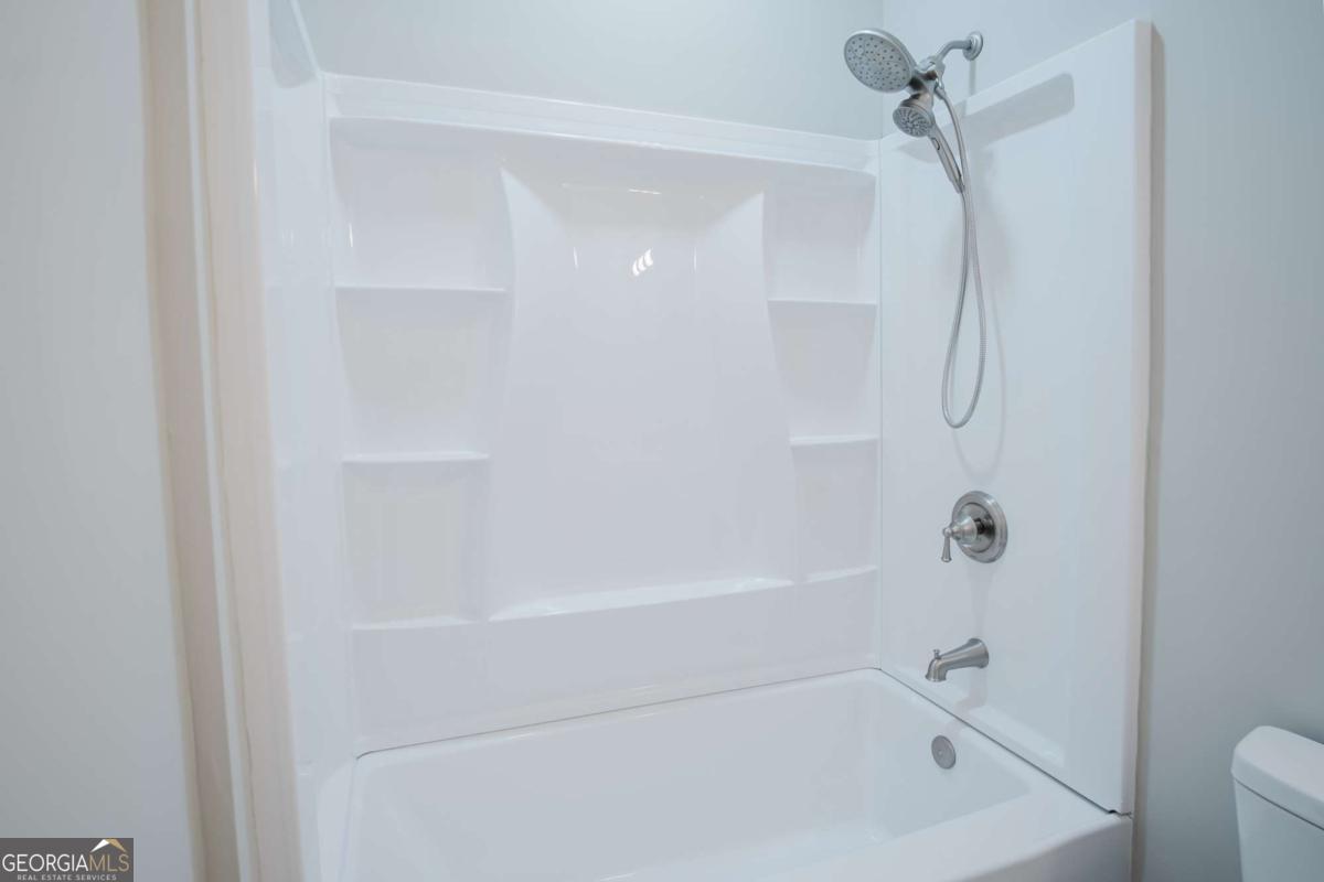 35 Guthrie Place Property Photo 17