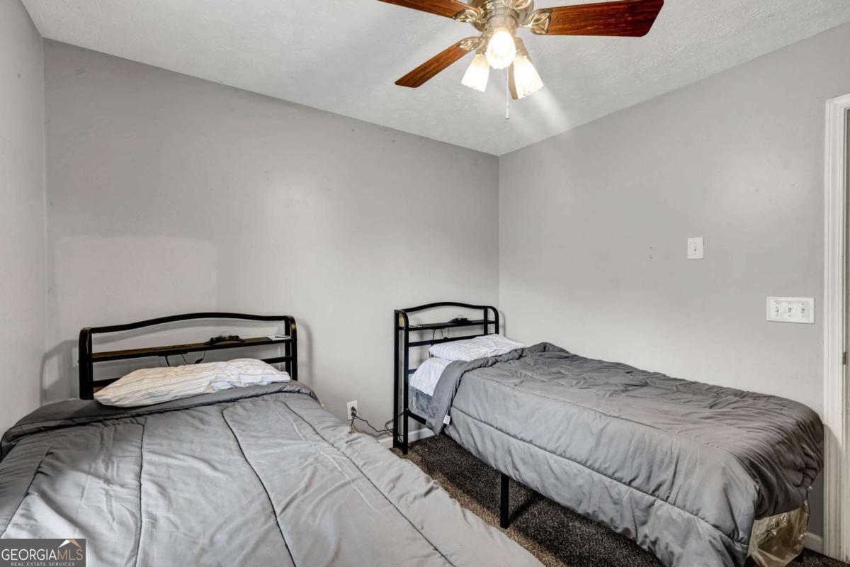106 Trafalgar Court Property Photo 19