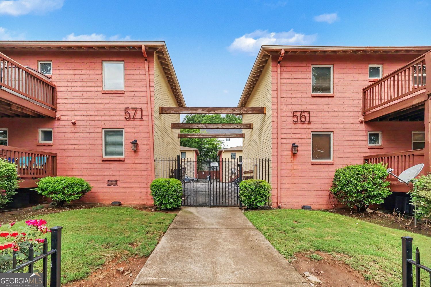 561 Formwalt Street Sw # 10 Property Photo 1
