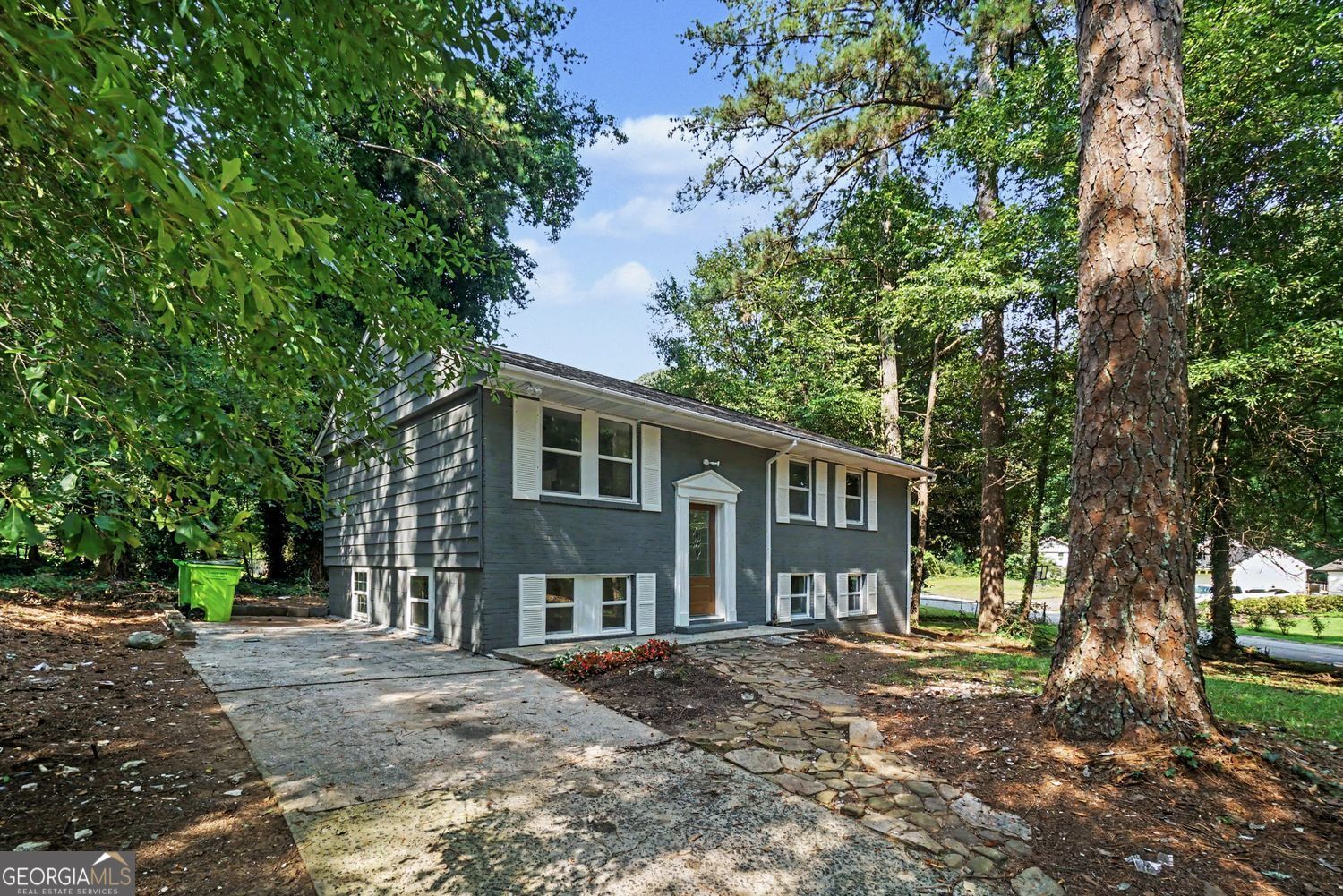 4123 Pilgrim Place Property Photo 3