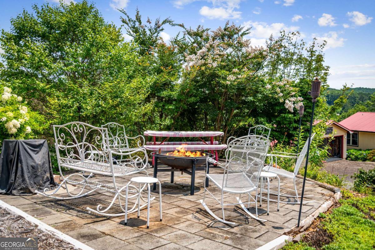 53 Fox Run # 77 Property Photo 20