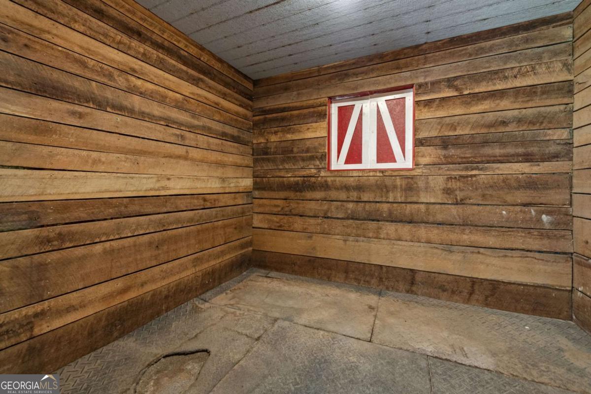 53 Fox Run # 77 Property Photo 25