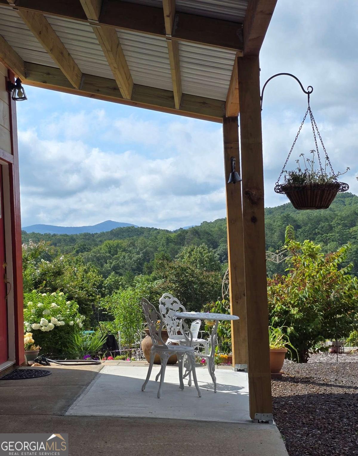 53 Fox Run # 77 Property Photo 32