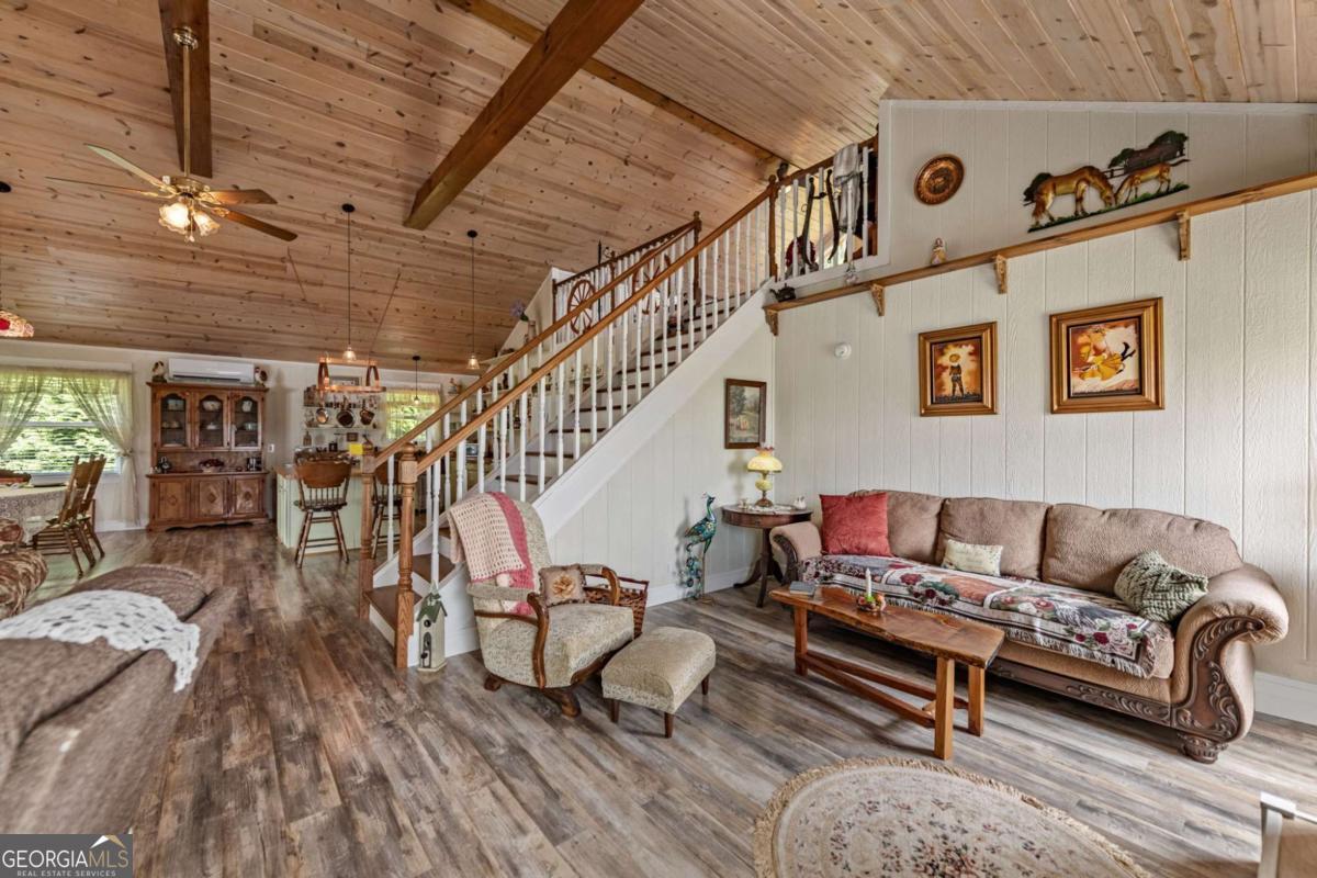 53 Fox Run # 77 Property Photo 35