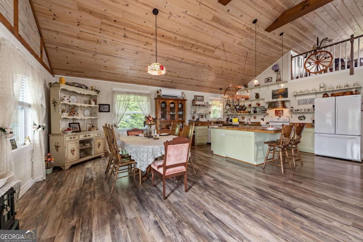 53 Fox Run # 77 Property Photo 40