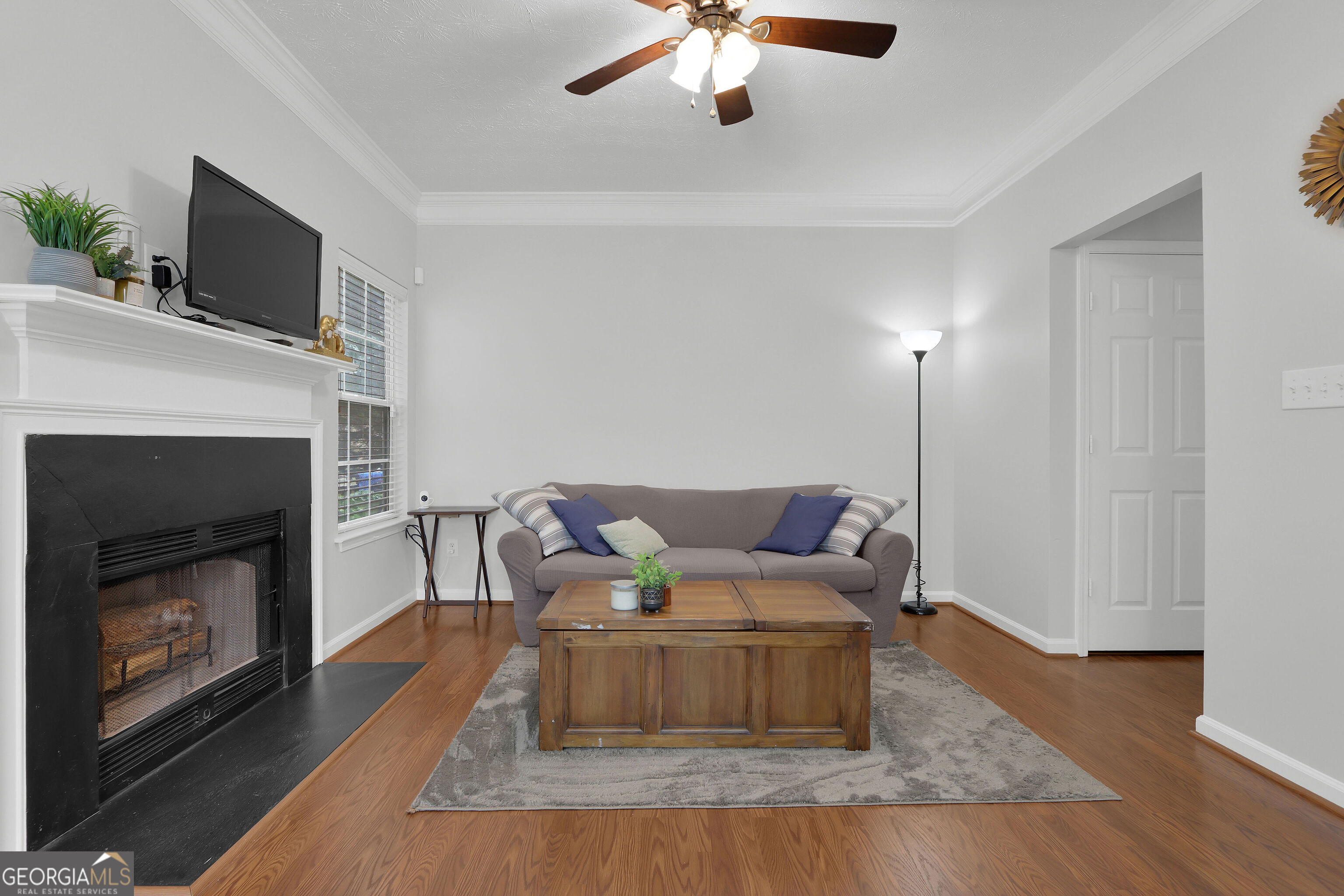 5252 Pinnacle Point Court Property Photo 3