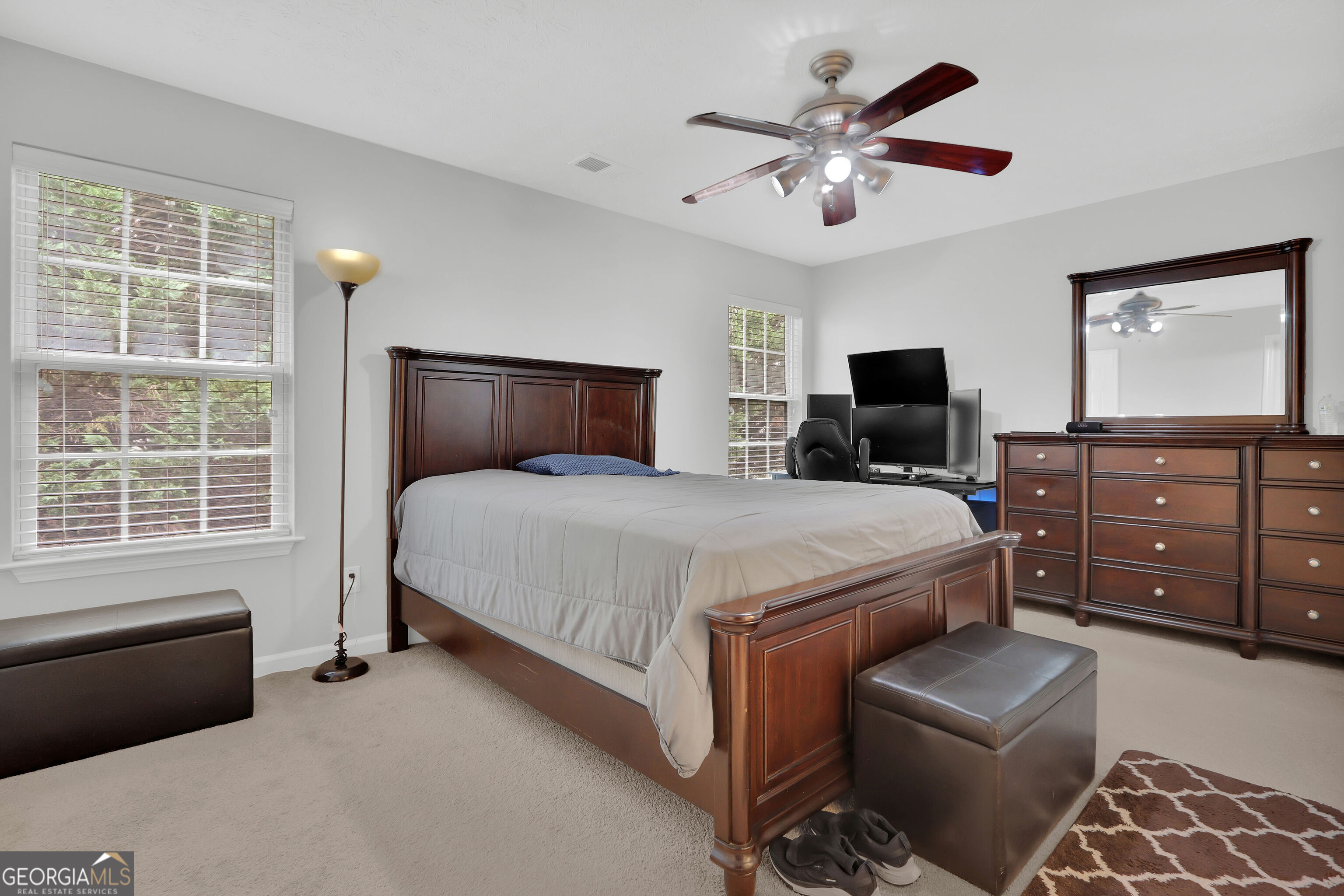 5252 Pinnacle Point Court Property Photo 6