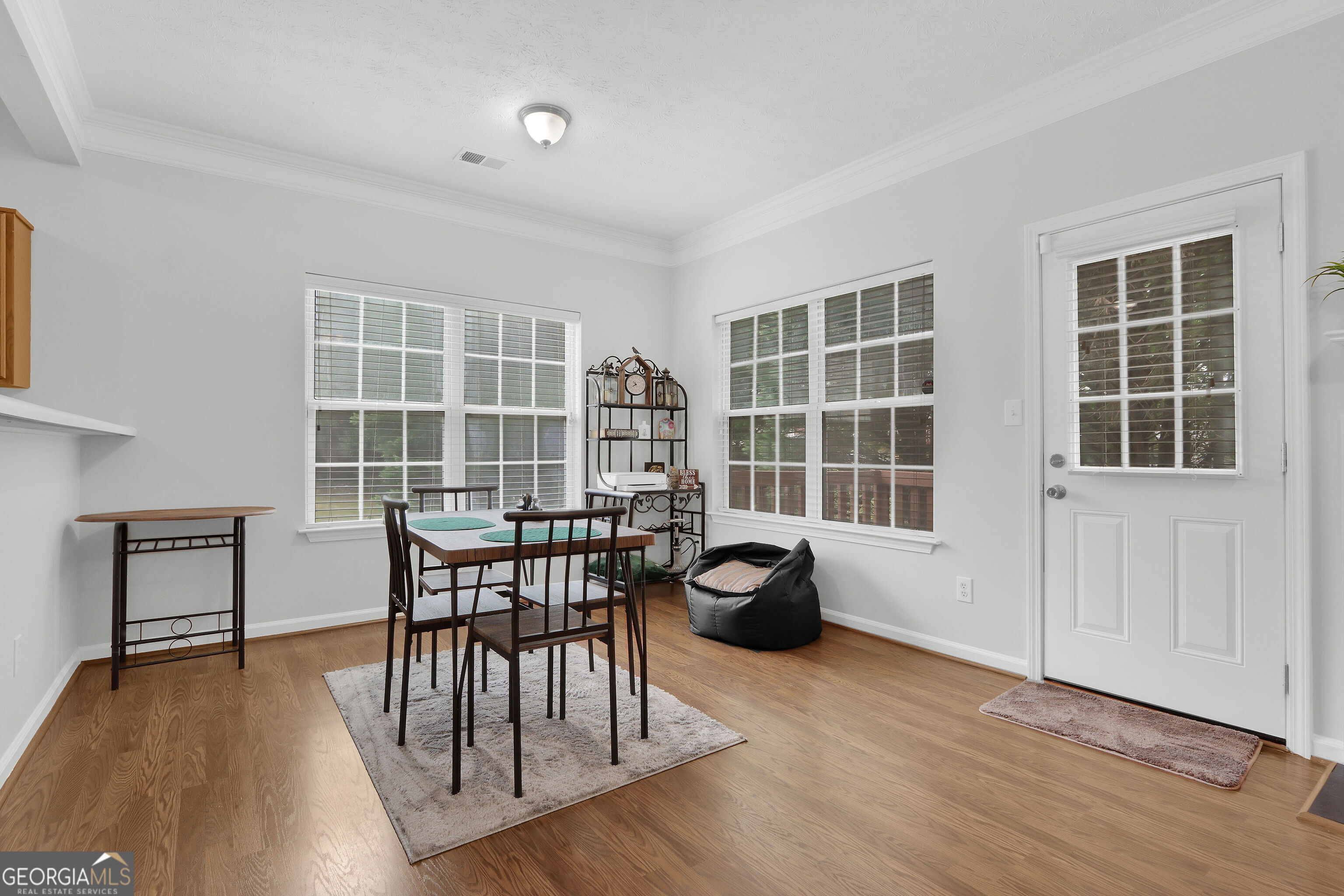 5252 Pinnacle Point Court Property Photo 14