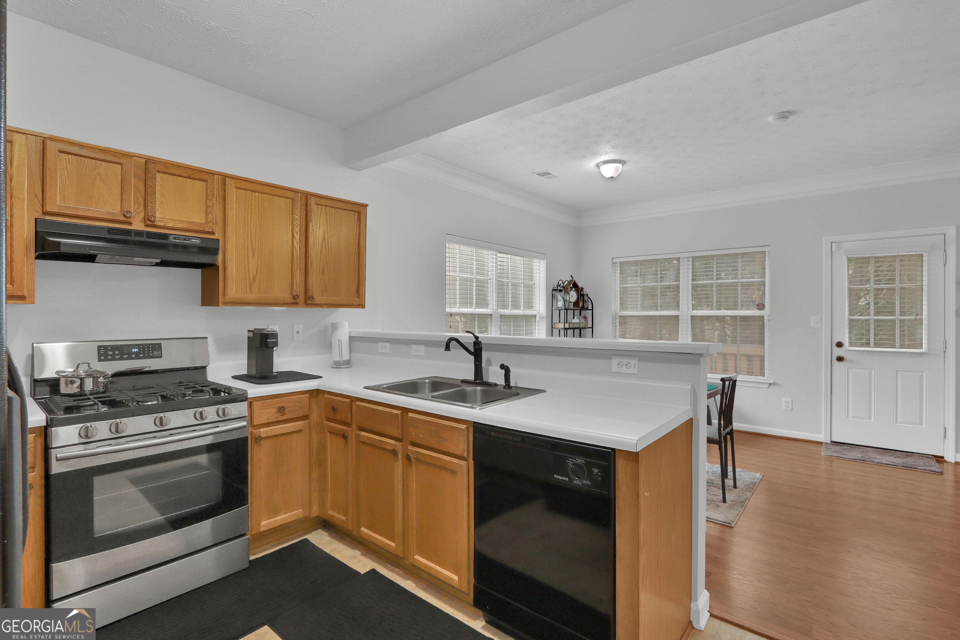 5252 Pinnacle Point Court Property Photo 18
