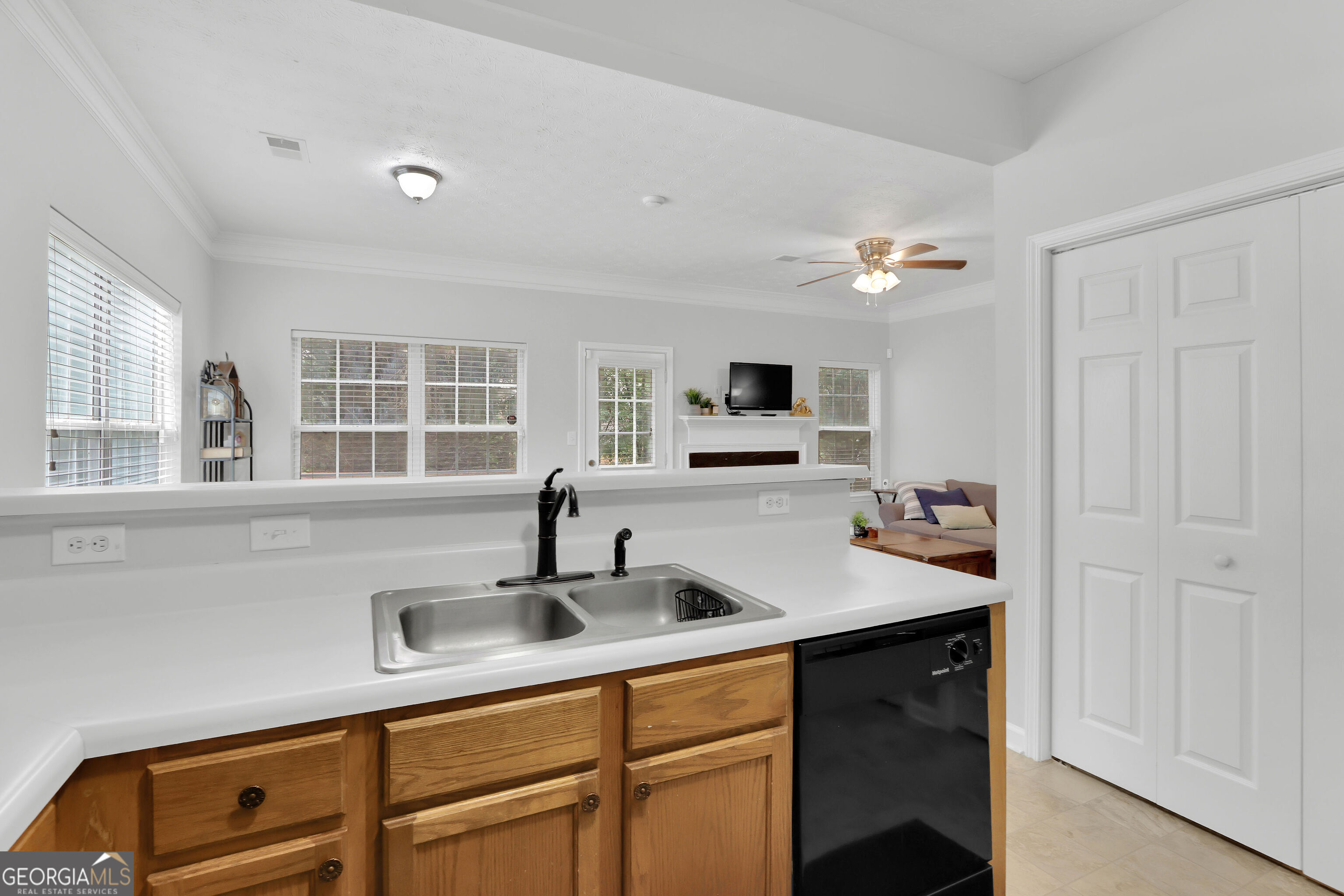 5252 Pinnacle Point Court Property Photo 19