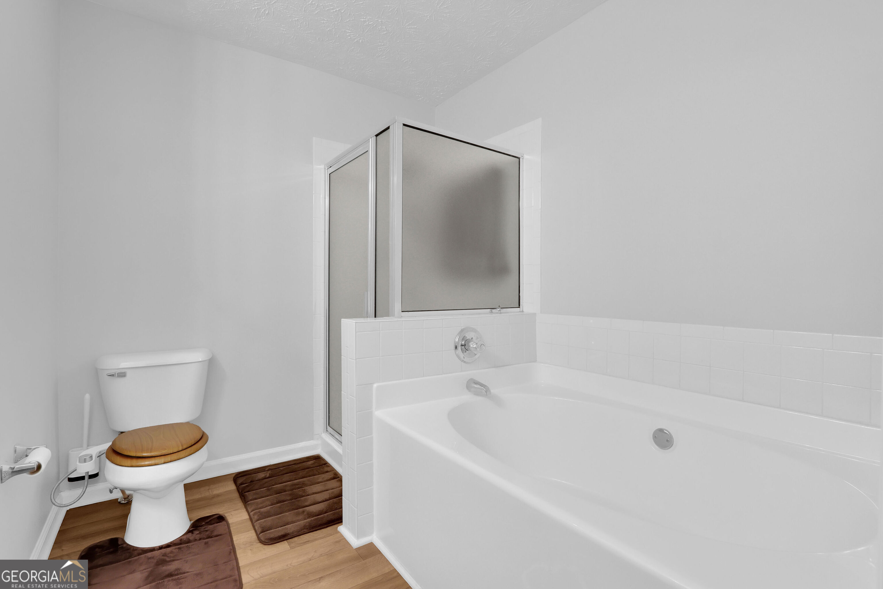 5252 Pinnacle Point Court Property Photo 26