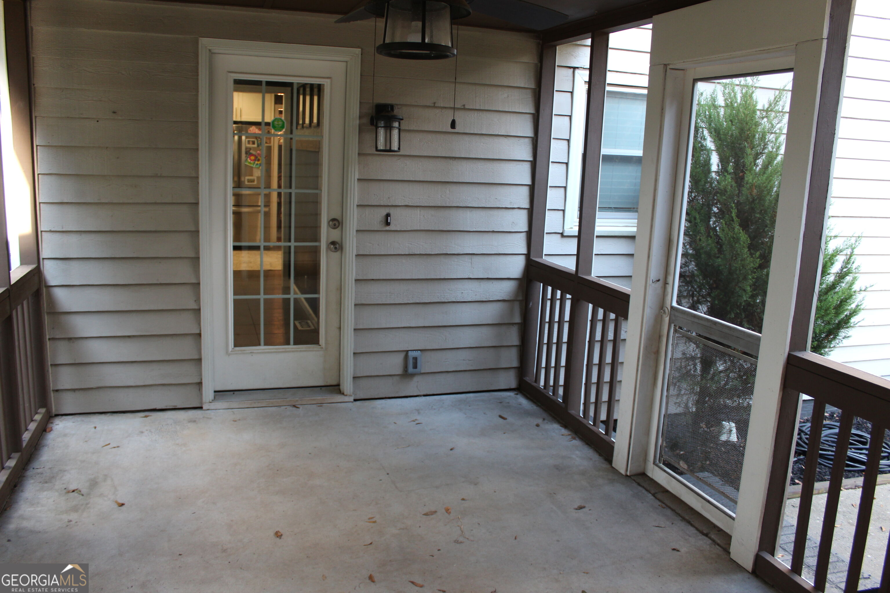425 Pecan Circle Property Photo 4