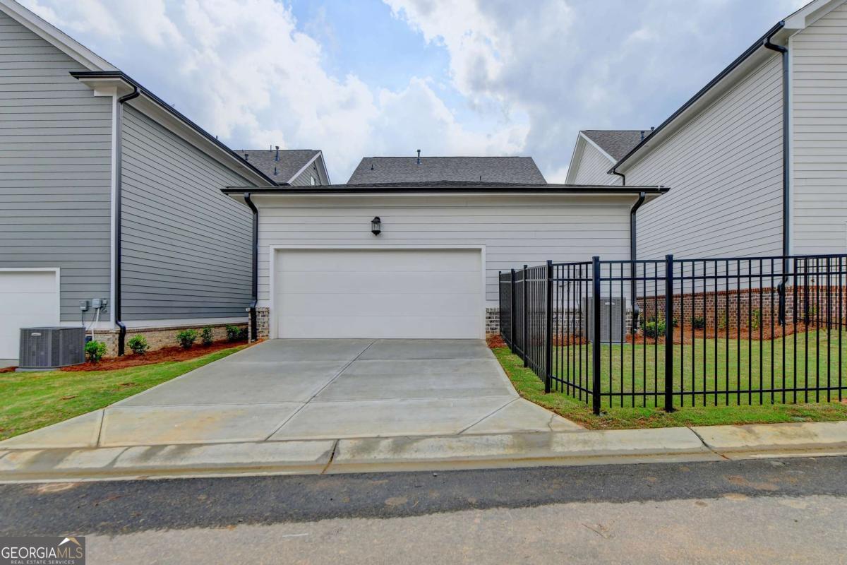 4536 Molder Drive Property Photo 70