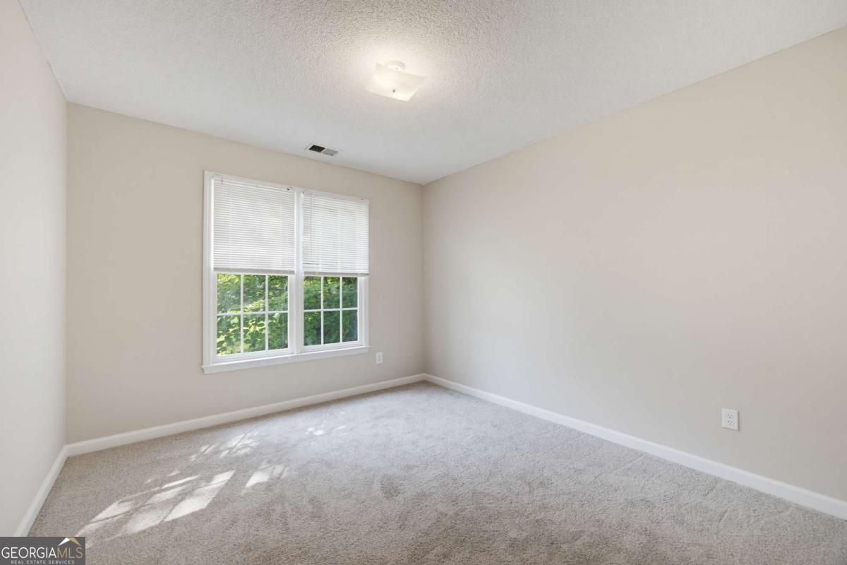 804 Abbington Lane Property Photo 18