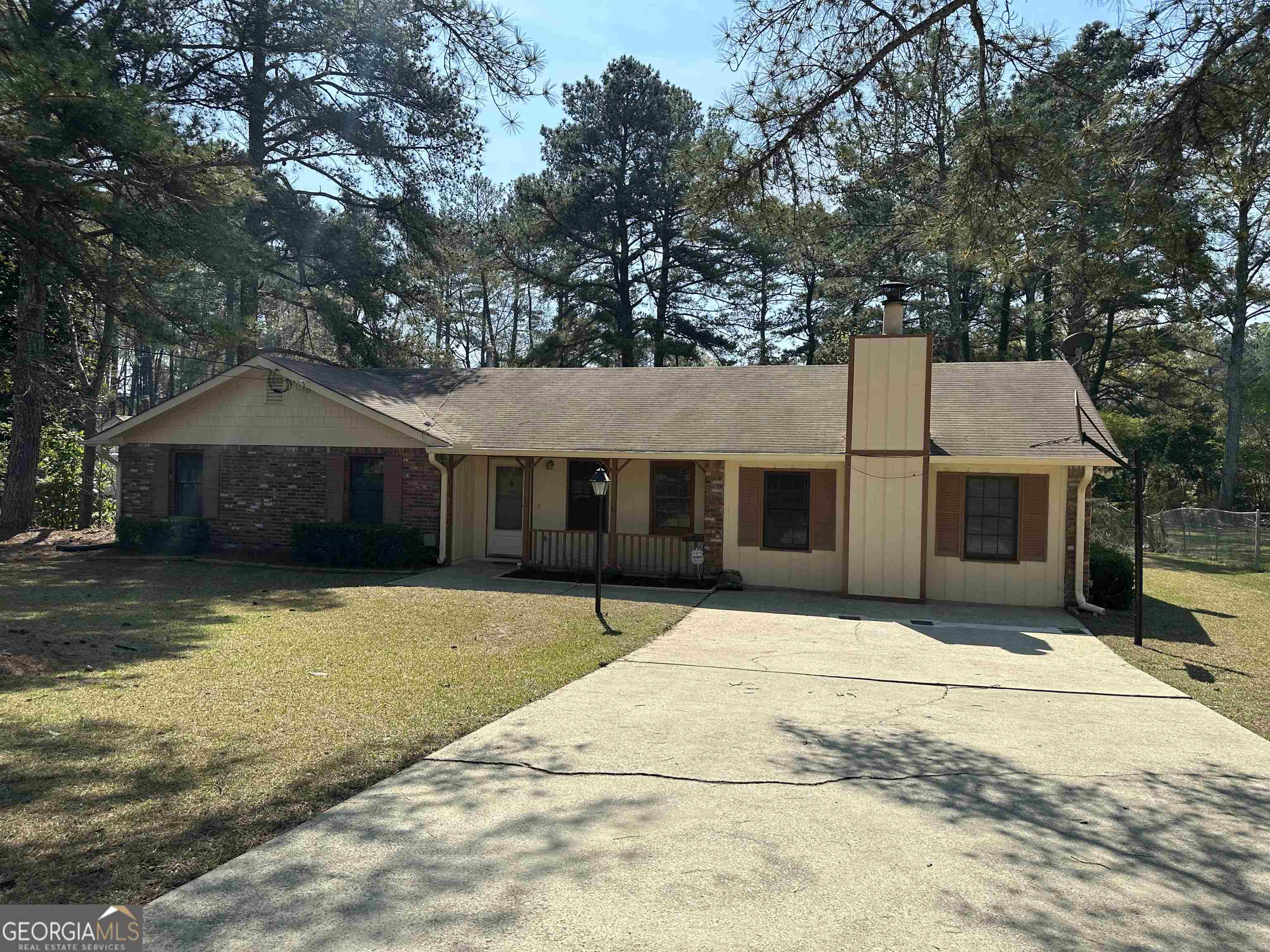 178 Hill Lane Property Photo 1