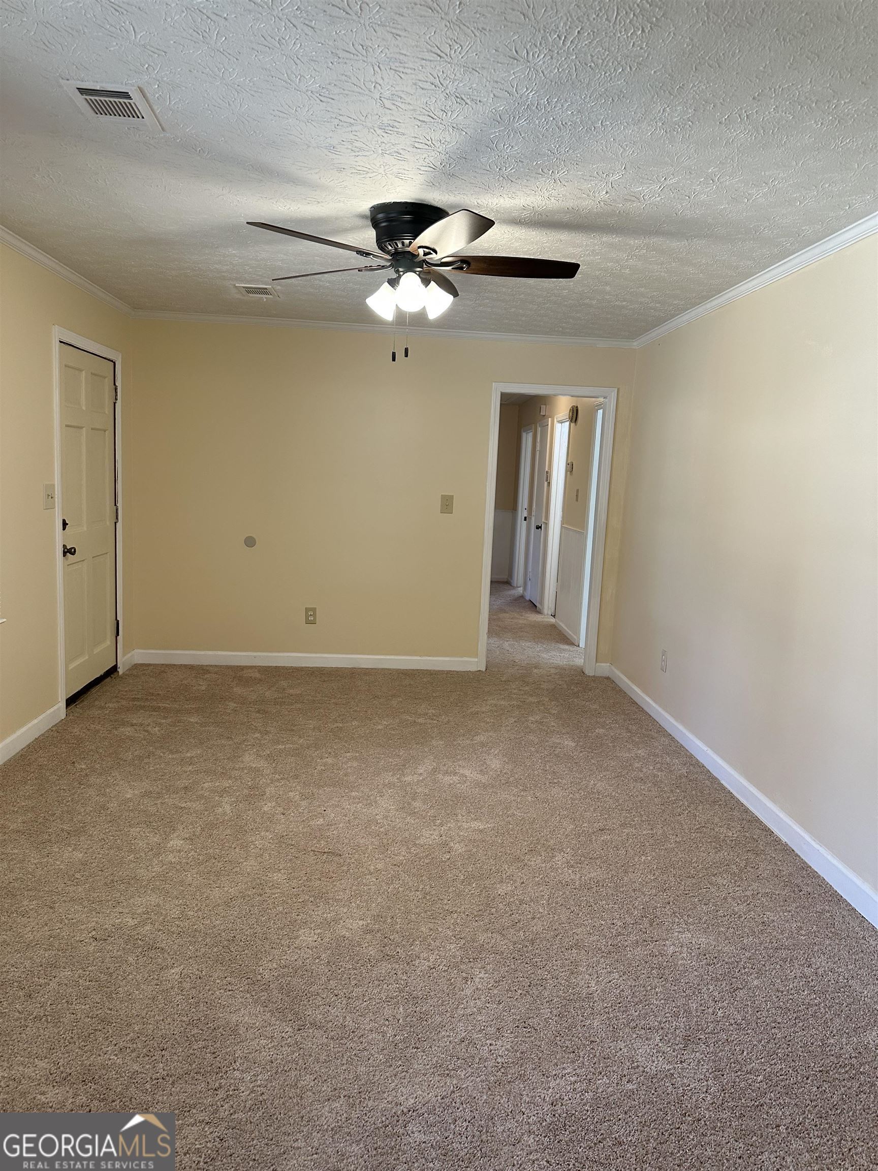 178 Hill Lane Property Photo 2