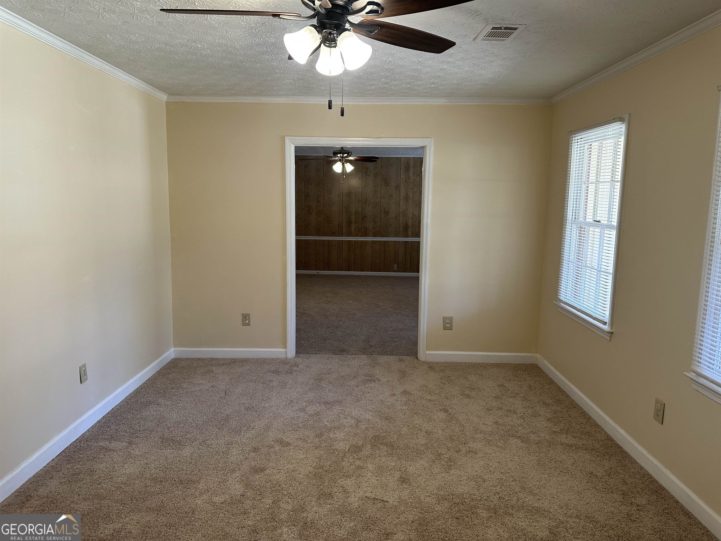 178 Hill Lane Property Photo 3