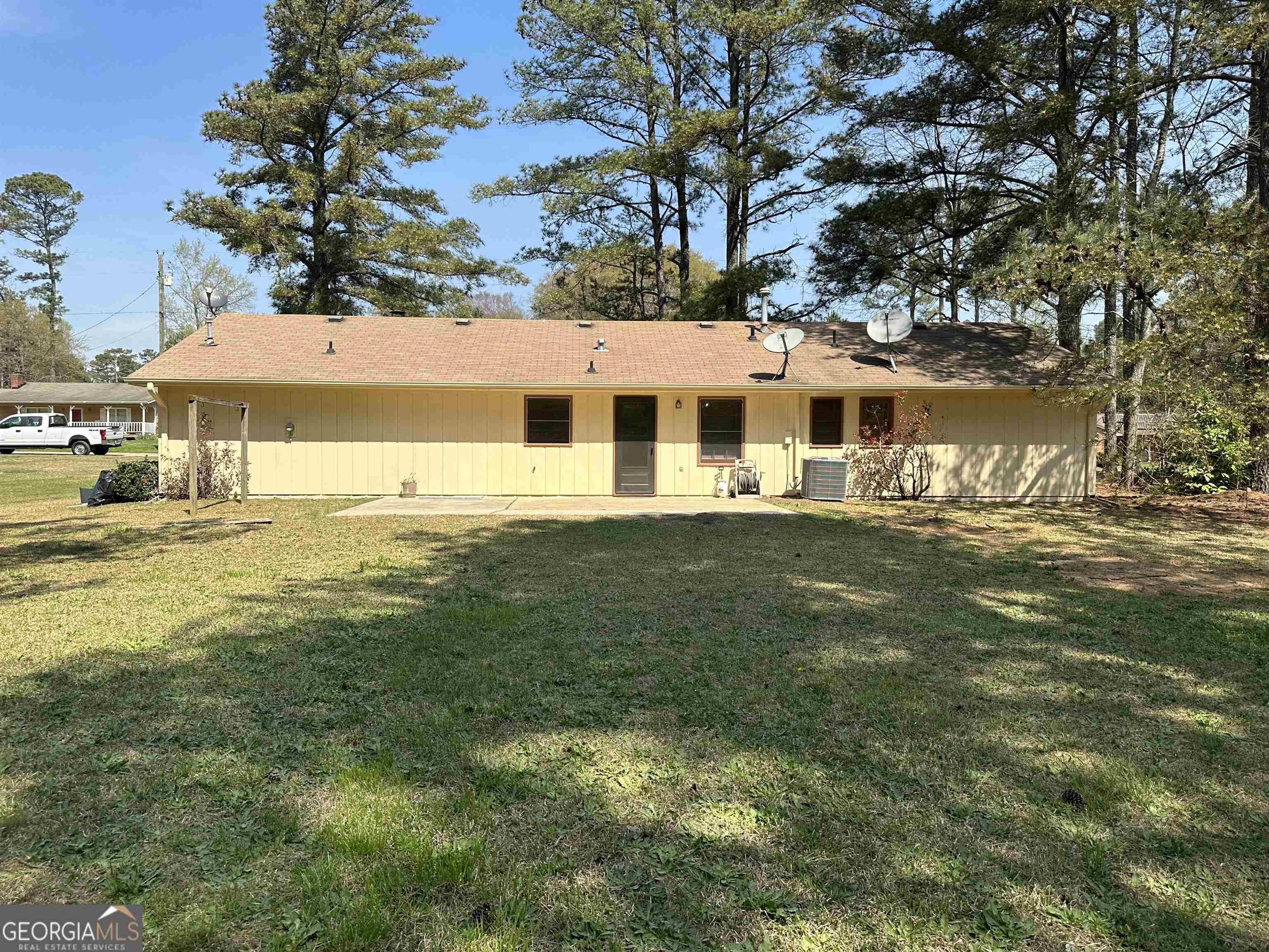 178 Hill Lane Property Photo 13