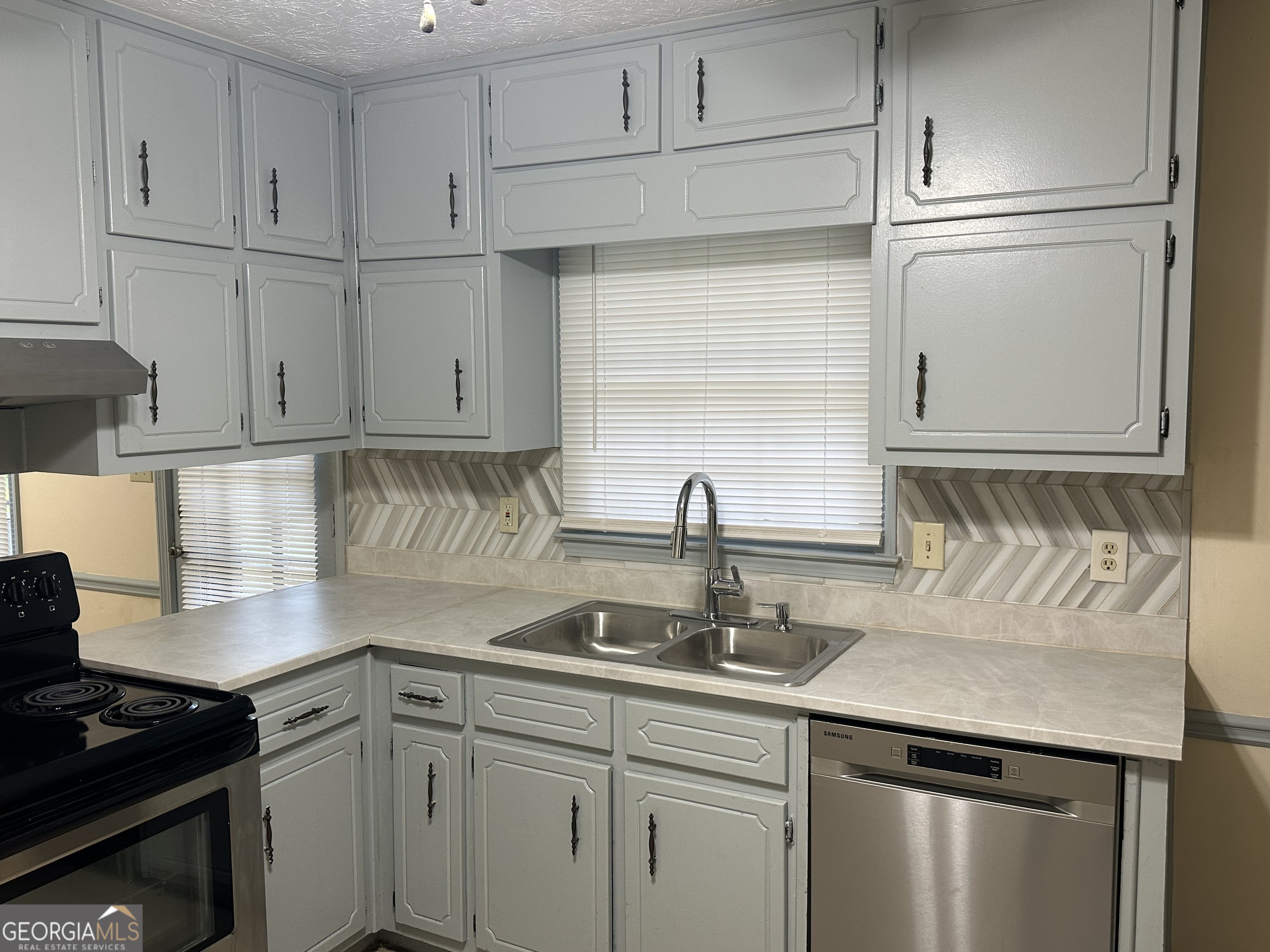 178 Hill Lane Property Photo 39