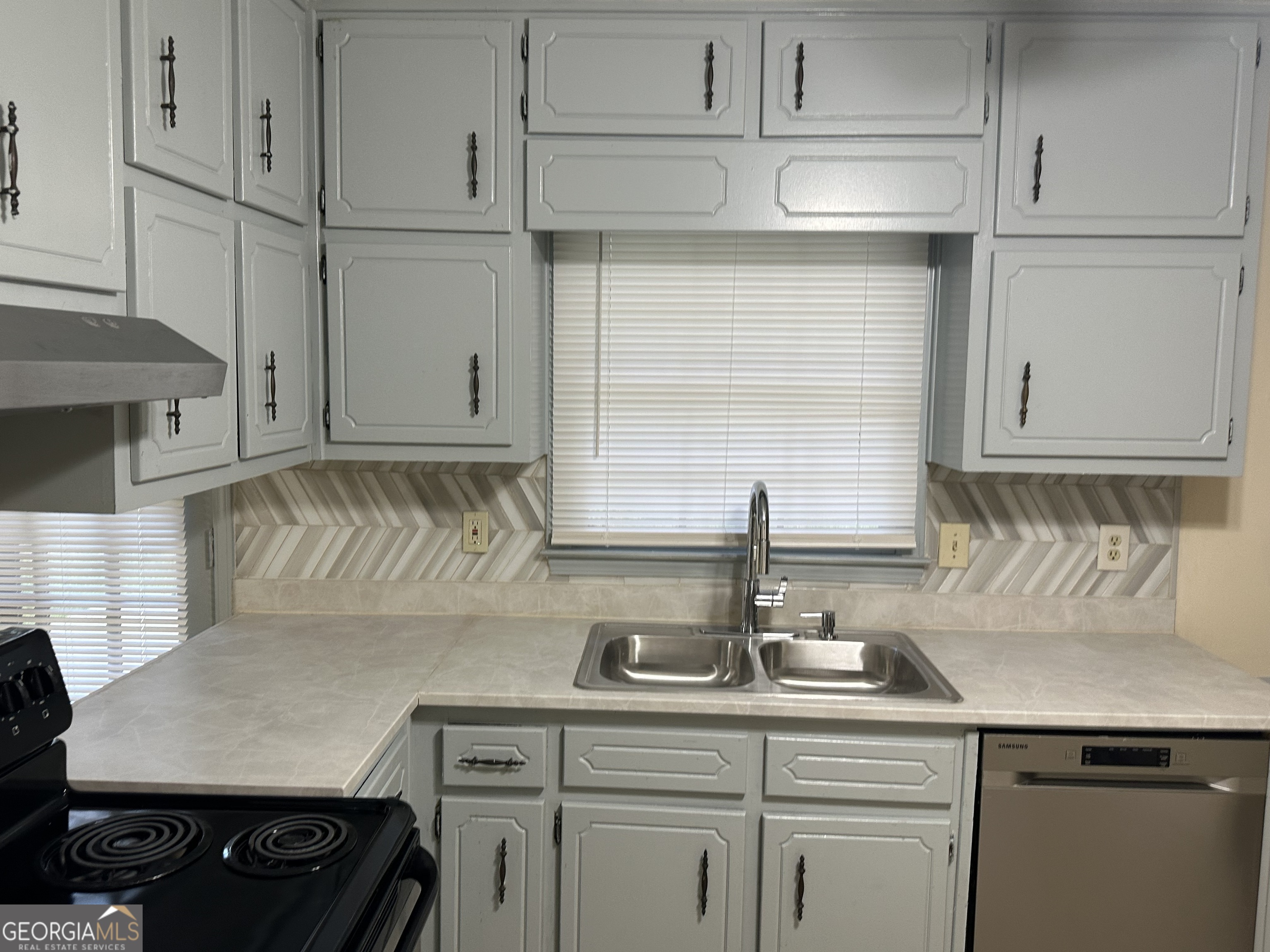 178 Hill Lane Property Photo 42