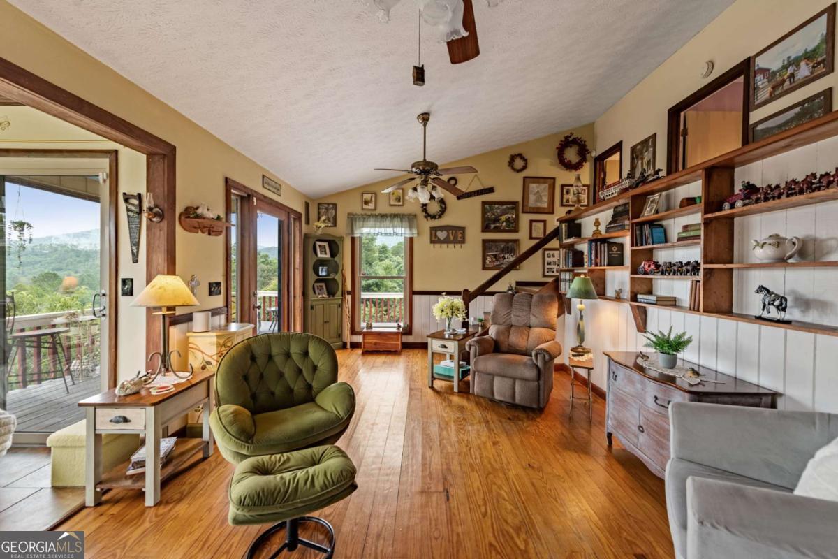 90 Fox Run # 78 Property Photo 23
