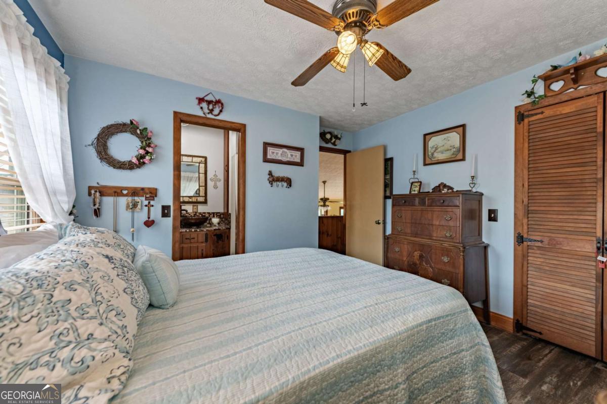 90 Fox Run # 78 Property Photo 48