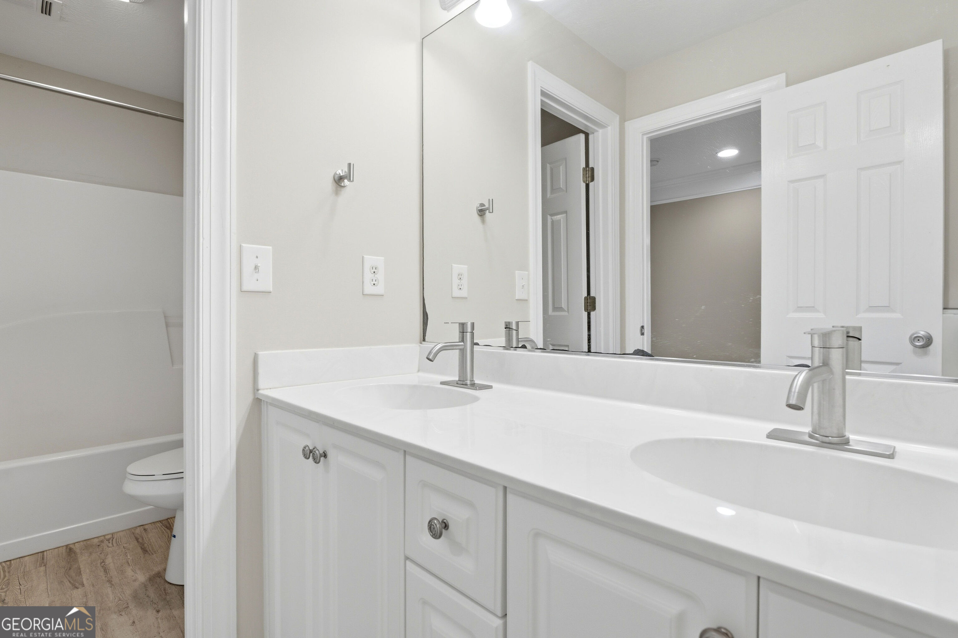 3707 Pavilion Drive Property Photo 24